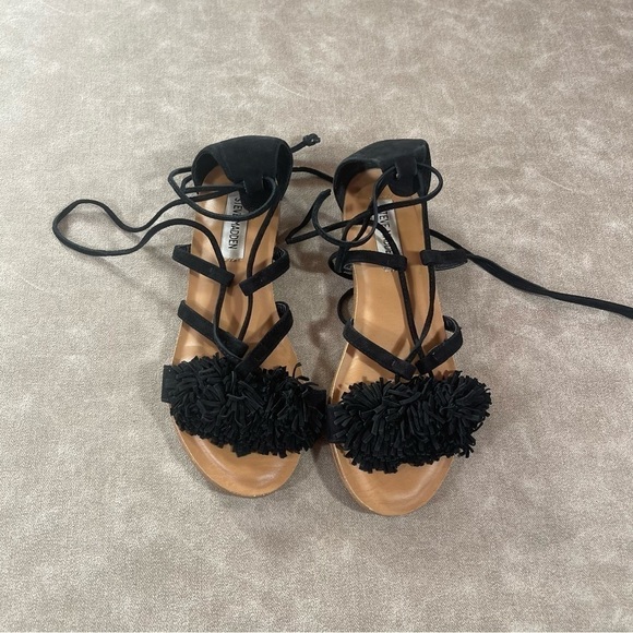 Steve Madden Shoes - Steve Madden Black Ankle Lace Women’s Size 7